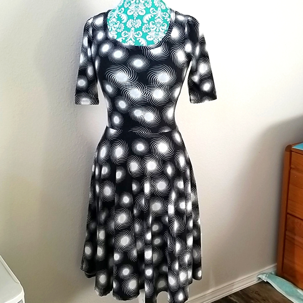 Free with purchase!Black and White Dandelion Dress